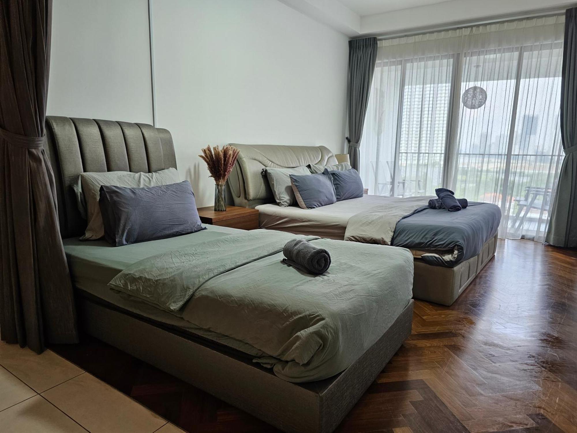 Deluxe Seaview Suite Twin Bed By The Only Bnb Tanjung Tokong Eksteriør bilde